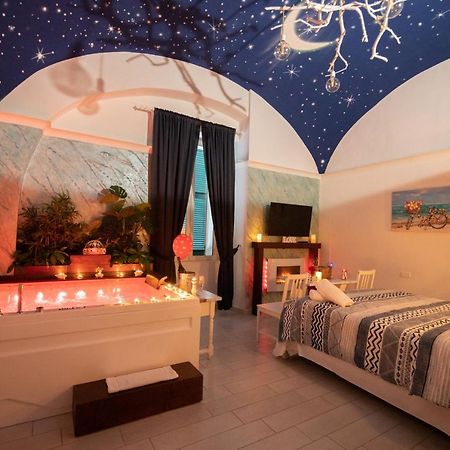 Stabiae Luxury Rooms Кастелламмаре-ди-Стабия Экстерьер фото